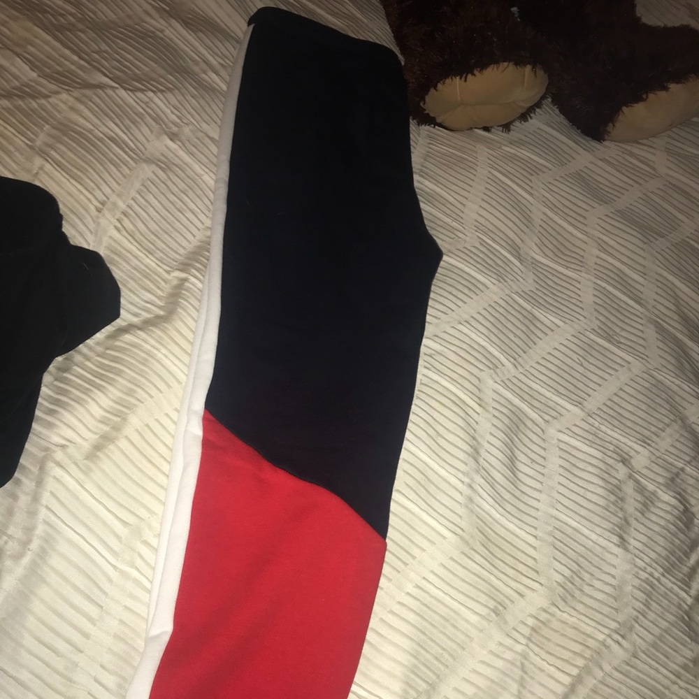 Tommy Hilfiger Women’s jogger sweats